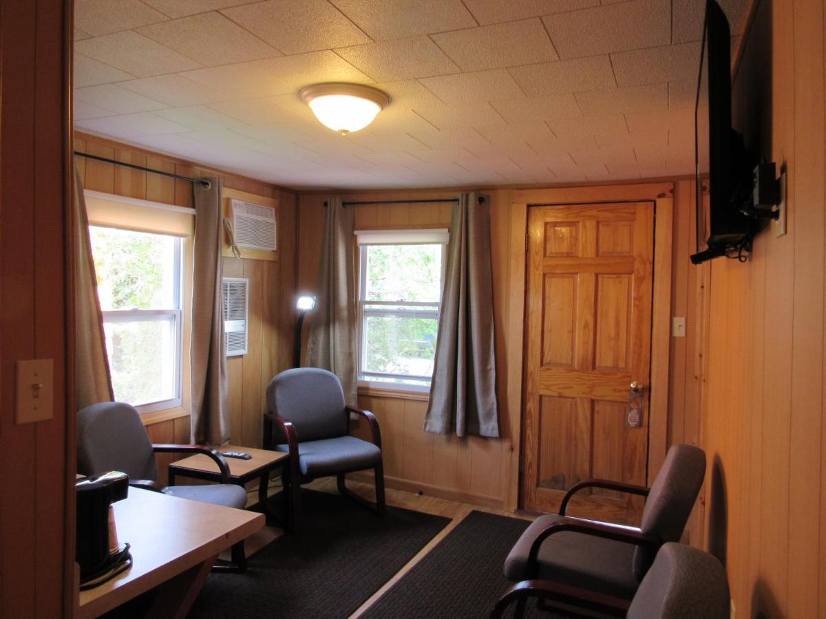 Acadia Gateway Motel Trenton Eksteriør bilde