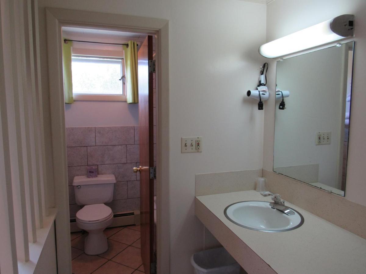 Acadia Gateway Motel Trenton Eksteriør bilde